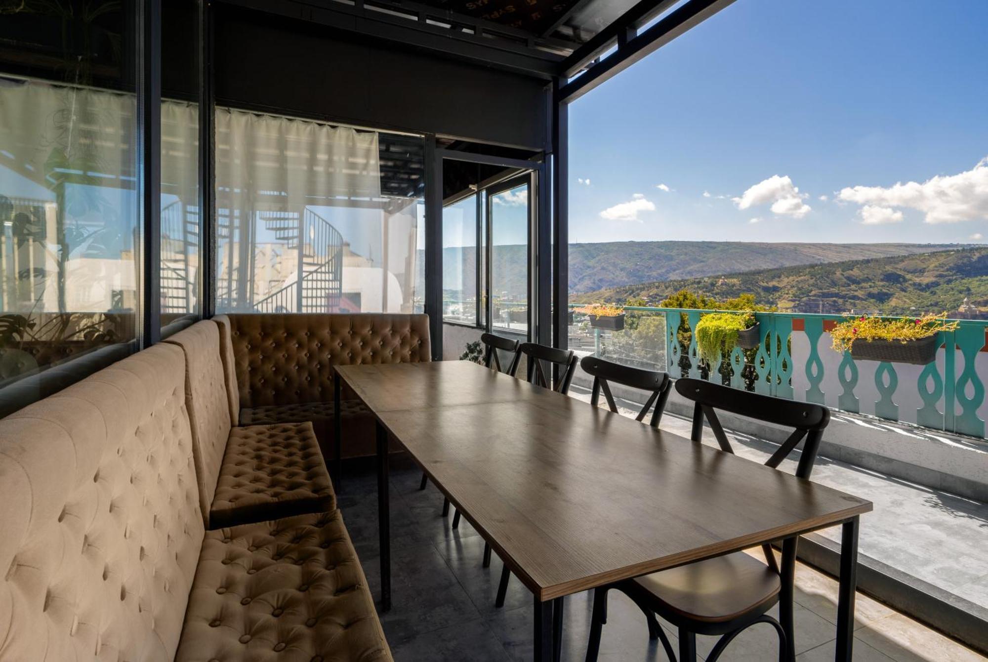 Hotel Tato & Coworking Space Tbilisi Eksteriør billede