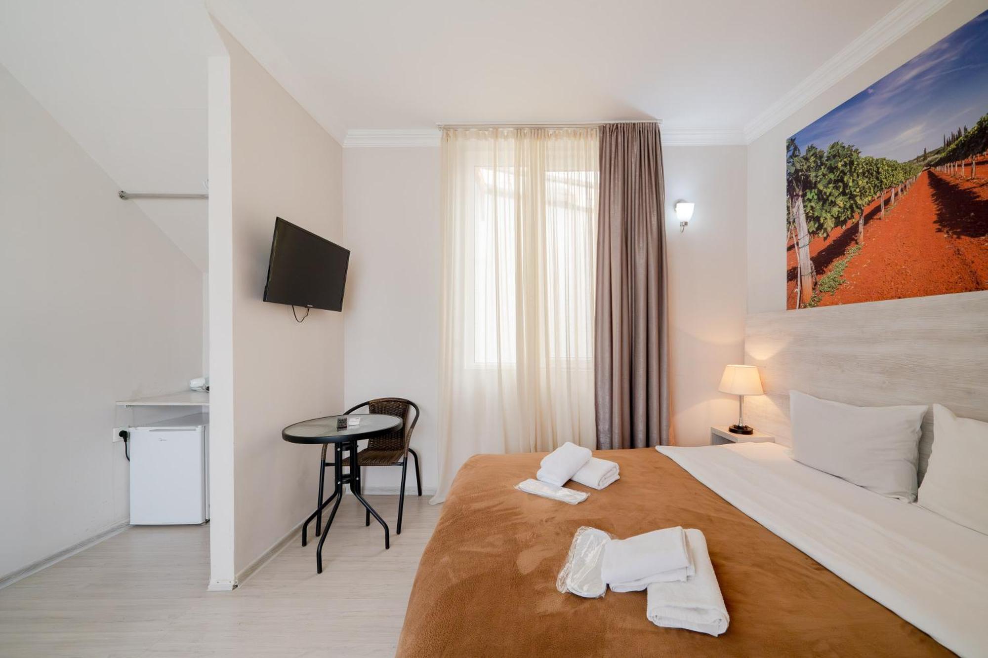 Hotel Tato & Coworking Space Tbilisi Eksteriør billede
